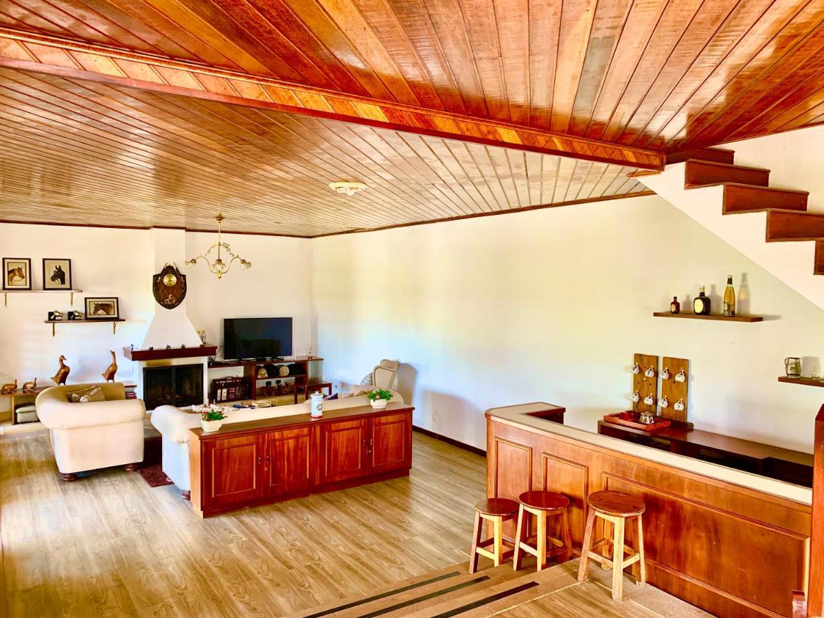 Casa Centro Capivari 700M Distancia Campos do Jordão Екстериор снимка